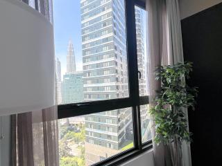 8 Kia Peng Suites Residence by Scape Stay - Kuala Lumpur - 3