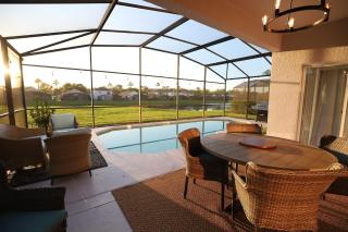 Enchanted Villa with Lake View 6-Bedroom in Resort 9 miles to Disney World 15 miles to the Wizarding World of Harry Potter - 9