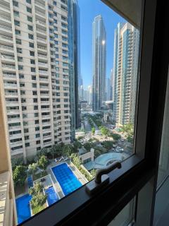 Iconic Views 2BR, Dubai Mall & Burj Khalifa Next Door - 7