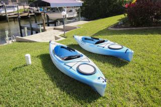 Electric-heated pool home on Gulf-access canal with bikes - Villa Ellie Mona - Cape Coral - 1