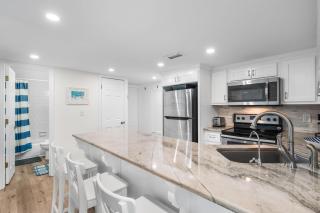Holiday Surf and Racquet Unit 212 - Destin - 3