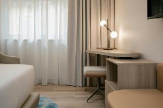 Courtyard by Marriott Sliema - Sliema - 5