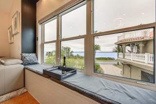 Watch Dolphins St Augustine Gem Near Downtown! - 3