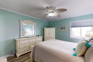 Captain Quarters - 8