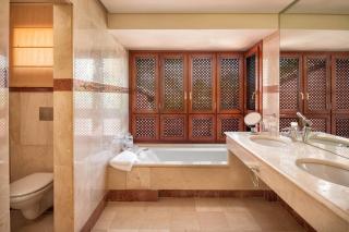 Beachfront Penthouse, Pool Gym - Estepona - 4