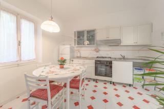 Appartamenti Malaga - Goelba - Porto Azzurro - 2