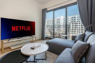 Pure Voyage Town Square - 6