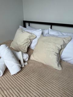 2-Bedroom Cozy Stay near BGC - Manila - 4