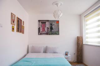 The Most Central Studio - Pristina - 9