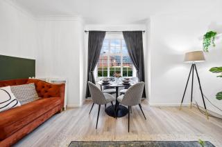 Luxe Stays Jacuzzi - Sleeps 7 - Putney Bridge - Londra - 9