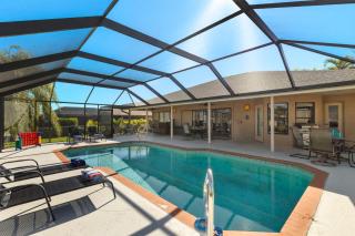New Listing - Gulf Access heated pool home with boat lift - Villa Jen - Cape Coral - 9