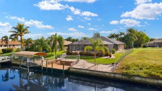New Listing - Gulf Access heated pool home with boat lift - Villa Jen - Cape Coral - 7
