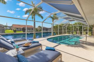 Beautiful views on a Gulf-access canal! Heated pool with spa - Villa Evelyn's Palms - Cape Coral - 8