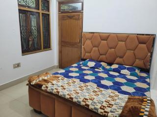 Neheet Mahakumbh - Jāmb - 0