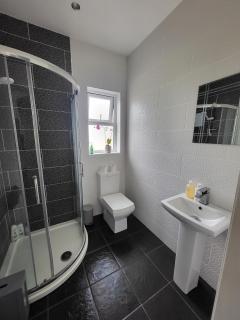 Self contained guest suite in private part of house NITB approved, own entrance - Ballintoy - 4
