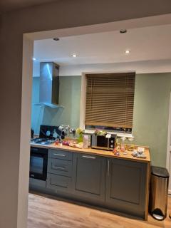 Paul's Place - Longbridge - 9
