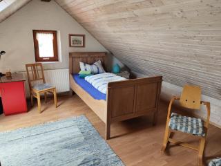 Große, gemütliche Wohnung in dörflicher Idylle - 2