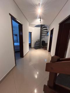 Praia da Enseada, 5 quartos, 4 vagas, 300mts Praia - 5