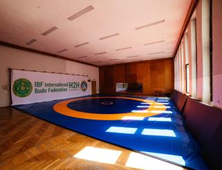 Кришталевий Палац - 1