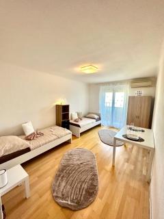 Quiet Apartment near Airport Vienna #2 - Schwechat - 3
