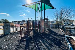 The Landings 12127 - Berlin - 2