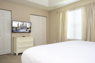 Villa Monte - Compass Bay - 3