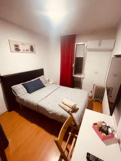 Habitaciones privadas Calle riojanos - Madrid - 8
