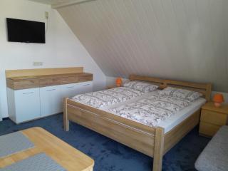 Ferienzimmer am Walde - Zempin - 0