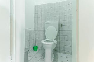 Chic Rooms in Shared 2BR Apartment for Long stays - 15 min to Center - 4