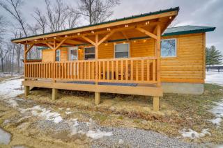 La Grange Cabin on a Racehorse Farm with Pond Views! - La Grange - 9