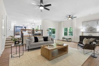 Modern 4 Bed in Quail Hollow - Charlotte - 8