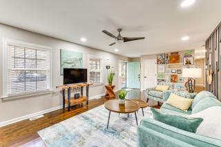 Family Friendly Chic Retreat in Rocky Mount! - Rocky Mount - 6