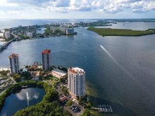 Perfect Island Escape - Beach, Pool, Restaurant & More! -FMB Condo Island Paradise - Roelens - 6