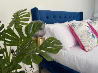 Iconic Location 3 Bed 2 Bath Flat near Regents Park - London - 9