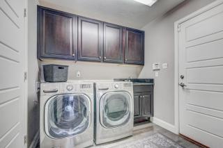 5400sqft 6BR 5BA Theater, Office, Game Room - 4