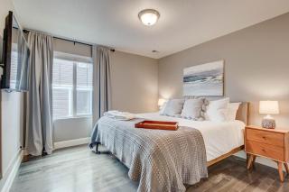 5400sqft 6BR 5BA Theater, Office, Game Room - 3