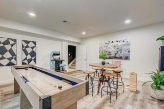 5400sqft 6BR 5BA Theater, Office, Game Room - 2