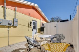 1 Block to Beach: Gulf Coast Escape w/ Patio! - 8