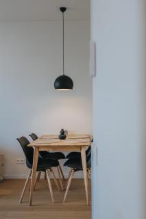 Pristavna Modern Apartment, Design Stay & Parking, Bratislava - 8