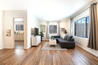 Comfortable 1-Bedroom Near Beverly Hills and Top LA Attractions - 7