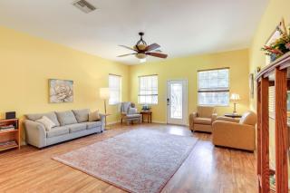 Nature Coast Farmhouse with Screened-In Porch! - Williston - 7