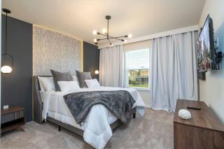 3961 Spacious luxury home - Davenport - 3