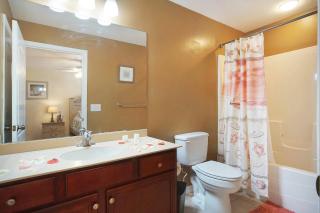 Villa Luisa - Cozy electric-heated pool home w/Western exposure in quiet neighborhood - SWFL Rentals - 3