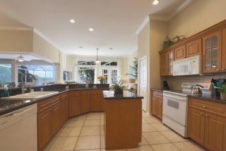 Lakefront electric-heated pool home with spa and Western exposure - Villa Madison - Cape Coral - 6