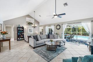 Villa Mimsey - Modern family-friendly electric & solar-heated pool home in coveted SE Cape Coral - SWFL Rentals - 7