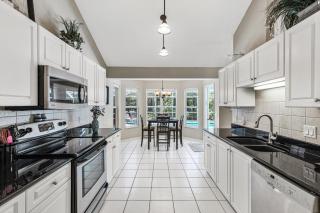 Villa Mimsey - Modern family-friendly electric & solar-heated pool home in coveted SE Cape Coral - SWFL Rentals - 4