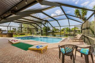 Villa Mahana - Family-friendly salt water electric-heated pool home w/Gulf access - SWFL Rentals - 0