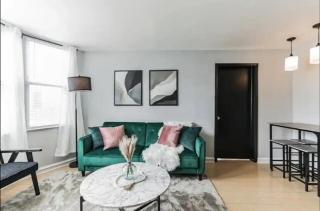 Renovated Rittenhouse 2BR, Washer Dryer - 1