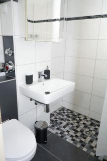 unique - 3 Zimmer - Loggia - Küche - Waschmaschine - Brema - 8