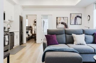 New Elegant Suite for 8 w Patio - Heart of Toronto - 3